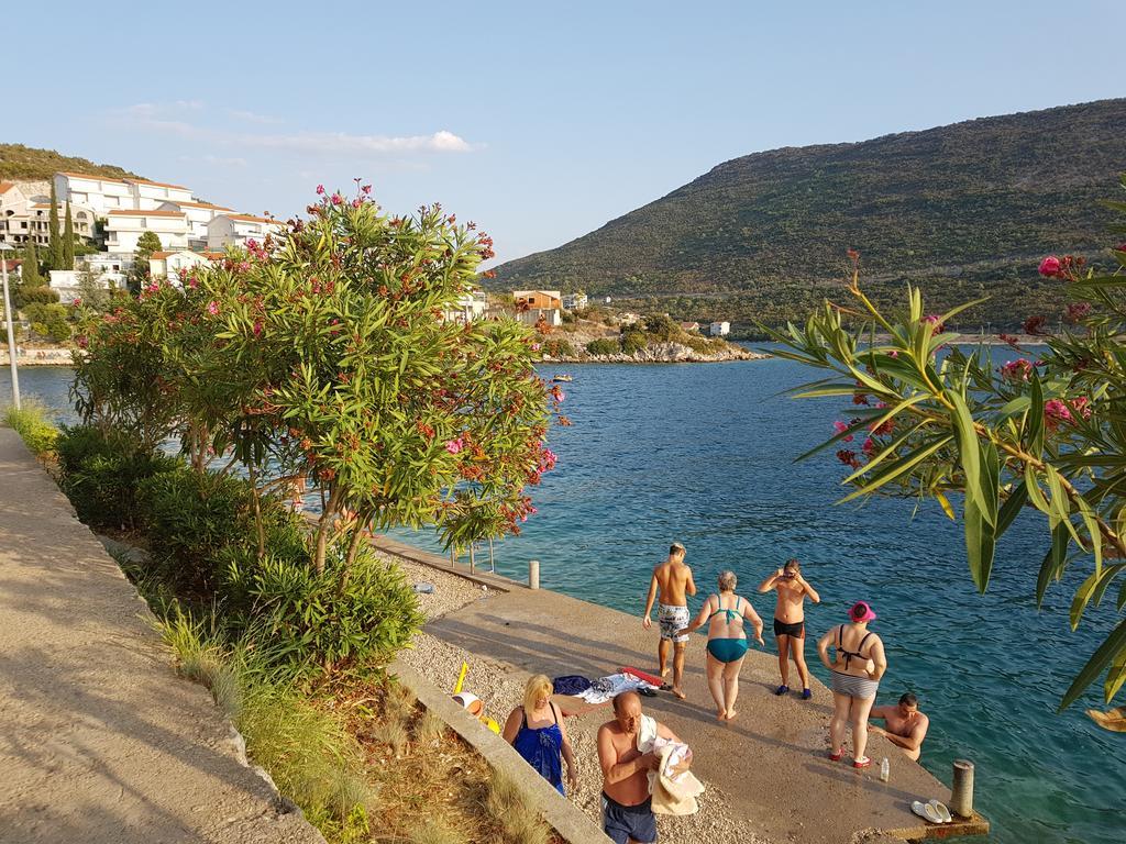 Guest House Davorka Neum Exterior photo